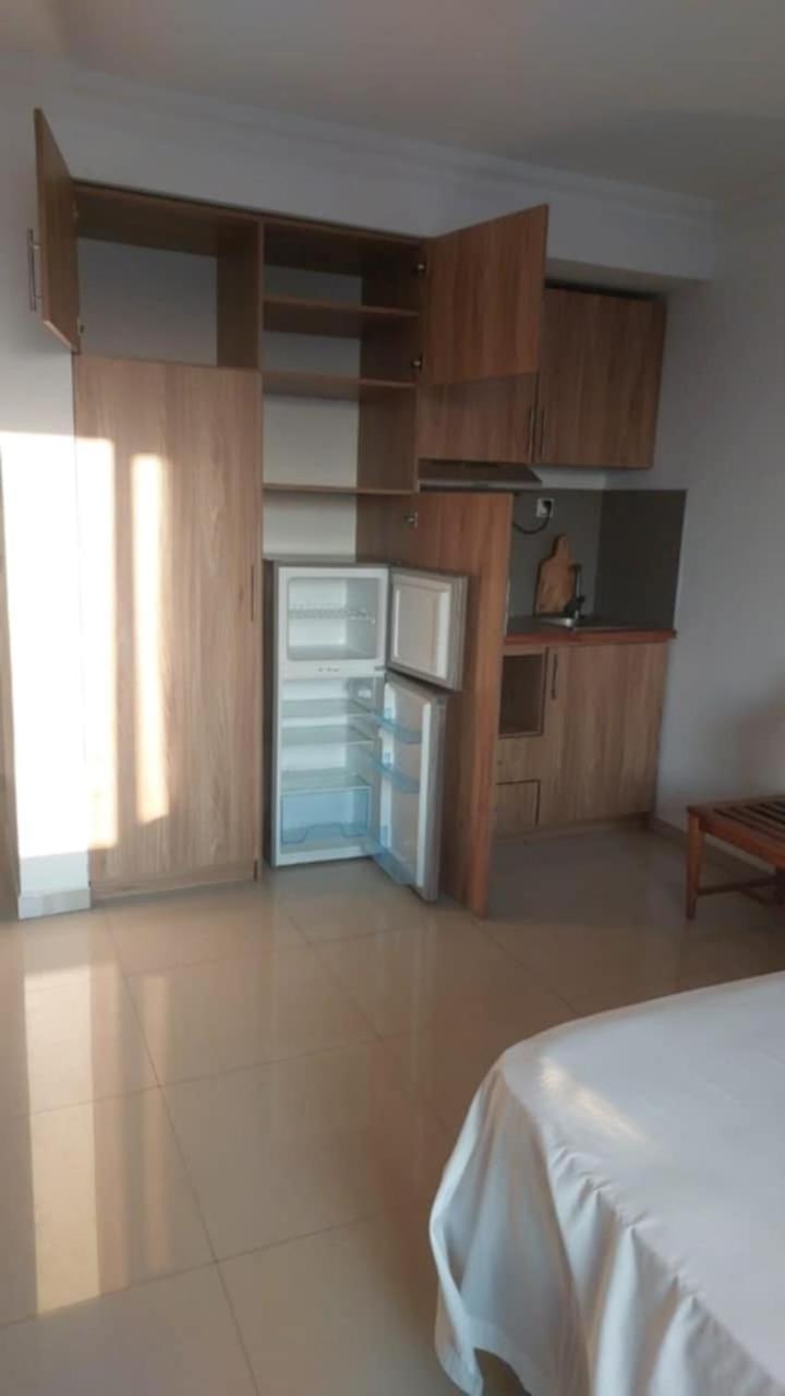 Residence D Ankadifotsy Ανταναναρίβο Εξωτερικό φωτογραφία